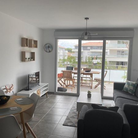 Appartement Neuf Moderne Avec Piscine Puget-sur-Argens Exterior foto